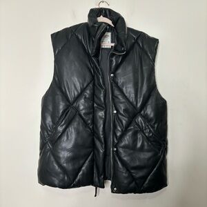 Abercrombie & Fitch Black Quilted faux leather Vest